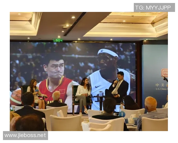 姚明留洋之路：从中国篮球巨星到NBA传奇的奋斗历程与影响